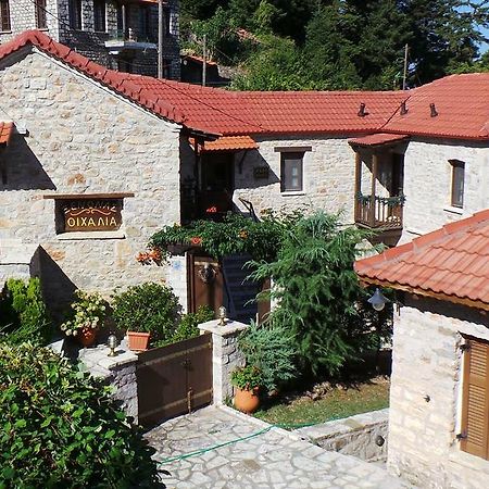 Oihalia Guesthouse Fidhákia Exteriör bild